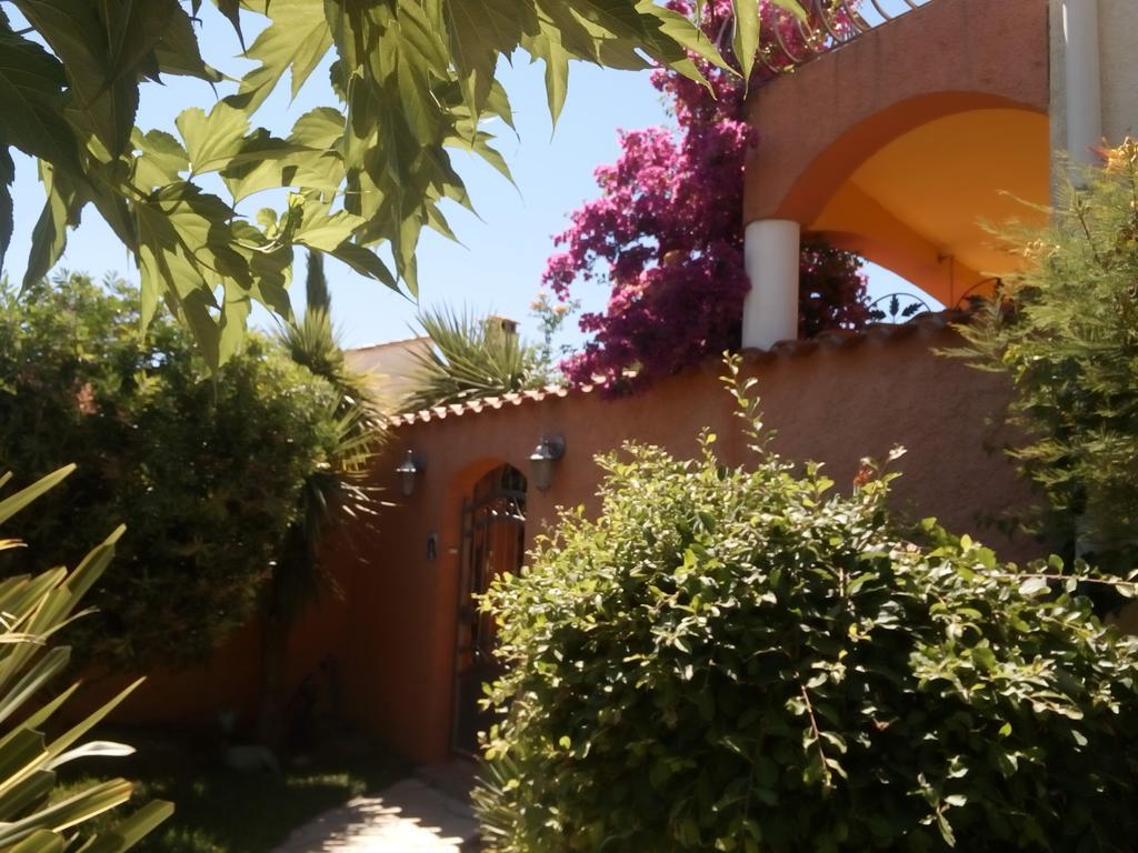 La Gentoliere Bed & Breakfast Pollestres Exterior photo